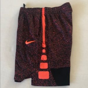 Nike Dri Fit Boys Shorts Size M